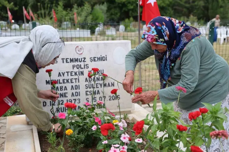 Kozan’da 15 Temmuz kahramanları unutulmadı
