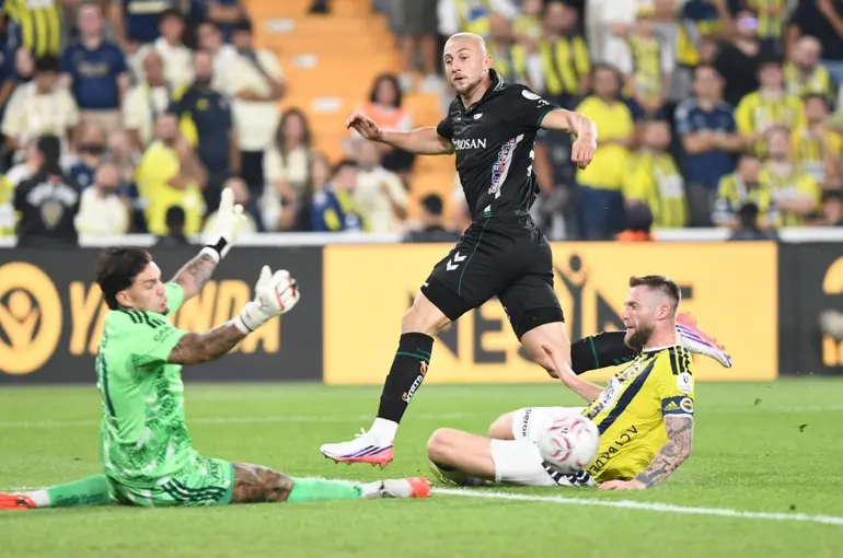 Kramer’den Konyaspor’a olaylı veda:  İki kere gitmek zorunda bırakıldım