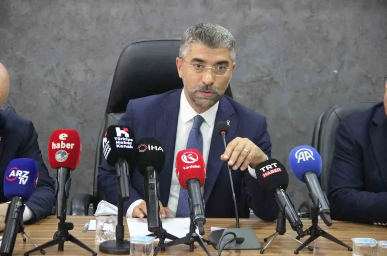 Küçükoğlu: "Milletimizle çeyrek asır, Türkiye geleceğe hazır "
