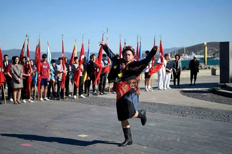 Kuşadası’nda Gaziler Günü törenle kutlandı
