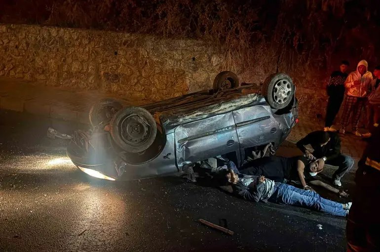 Kuşadası’nda trafik kazası: 2 yaralı
