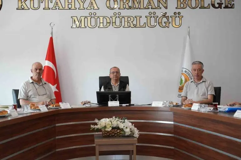 Kütahya Orman Bölge Müdürlüğü’de 2026 yılı faaliyetleri değerlendirildi
