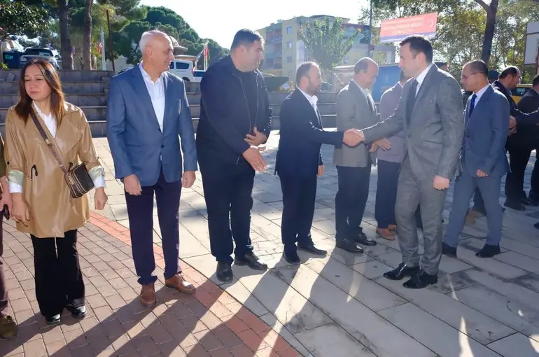 Kuyucak’ta muhtarlar unutulmadı
