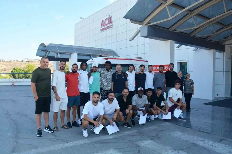 Kuzey Kıbrıs’ta sezon öncesinde futbolcular sağlık kontrolünde
