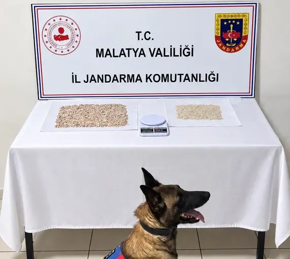 Malatya’da 1 kilo 80 gram metamfetamin ele geçirildi
