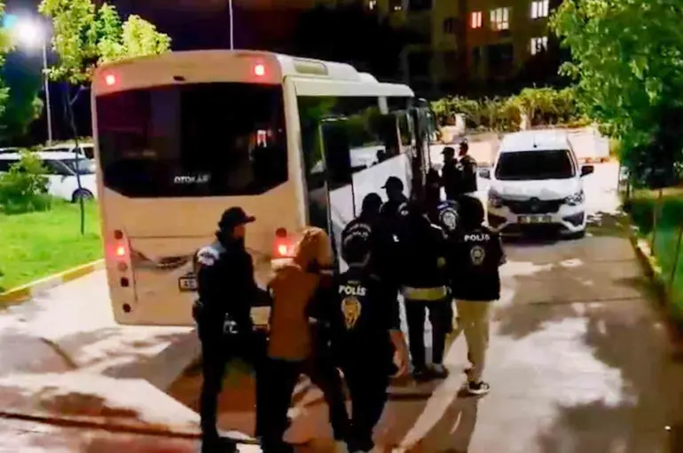 Manisa merkezli 6 ilde dev yasa dışı bahis operasyonu: 28 tutuklama
