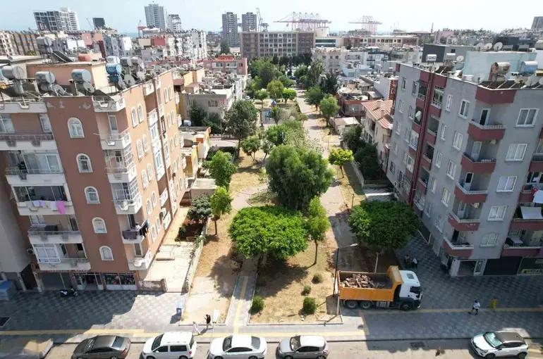 Manolya Parkı baştan sona yenileniyor
