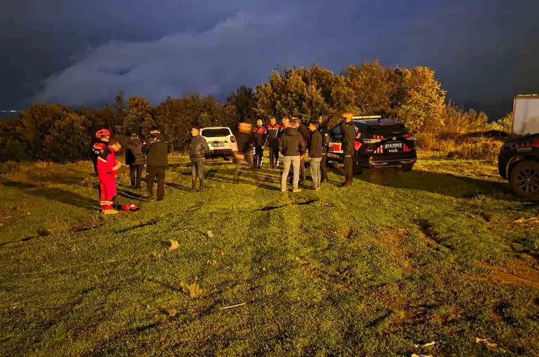 Mantar toplarken kaybolan yaşlı kadın ormanlık alanda bulundu
