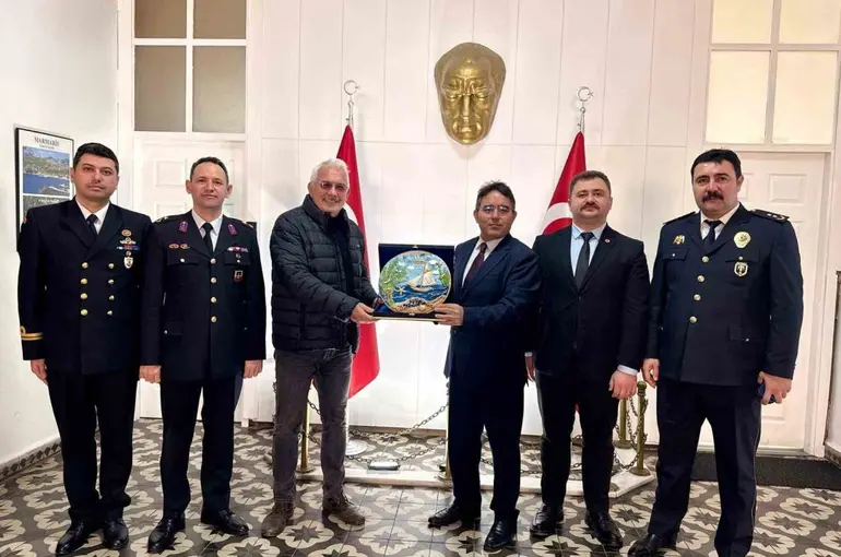 Marmaris’te 44 yıldır doğa için emek veren çevreciye, takdir belgesi
