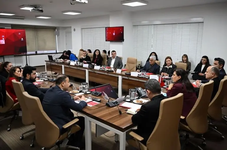 Mersin Büyükşehir, iklim değişikliğiyle mücadele deneyimlerini paylaştı
