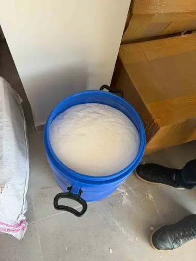 Mersin’de depodan 6 milyon boş kapsül ve 1 ton 250 kilo uyuşturucu ham maddesi çıktı

