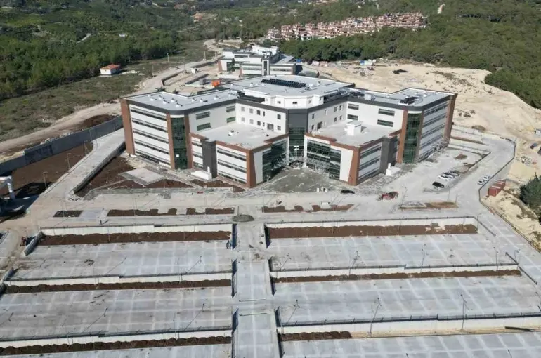 Mezitli Devlet Hastanesi yıl sonundan önce hizmete açılacak
