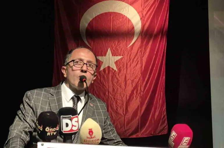 MHP Düzce İl Başkanı Caboğlu güven tazeledi

