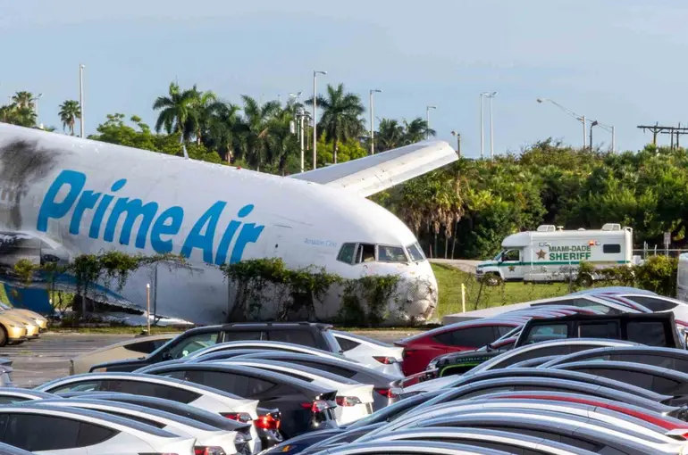 Miami’deki uçak kazasında 5 kişi öldü
