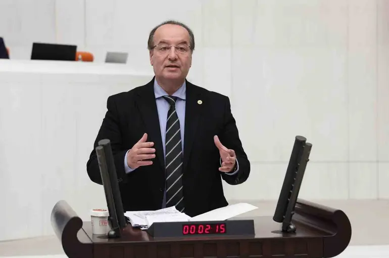 Milletvekili Akay: "Bu büyük ihmalkarlığın takipçisi olacağız"

