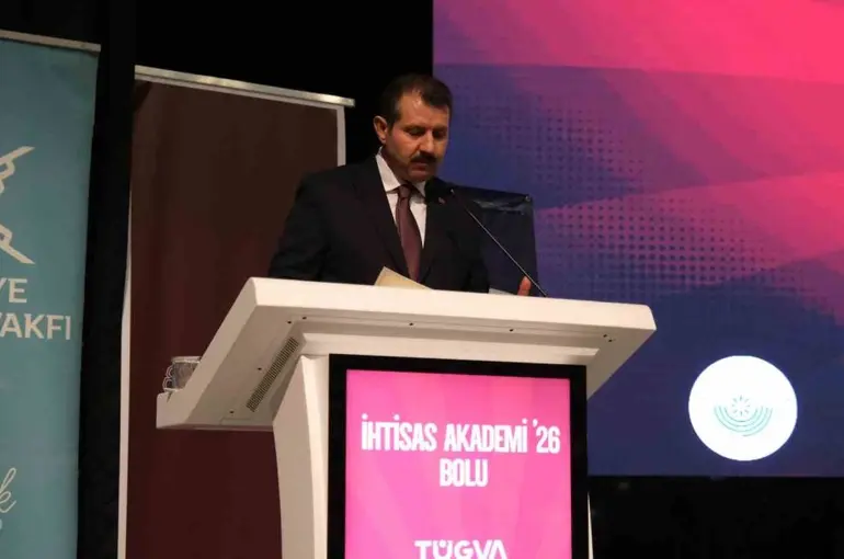 Milli Savunma Bakan Yardımcısı Ayhan: "Cephelerde savaşlar bitti, akıllı savaşlar olacak"
