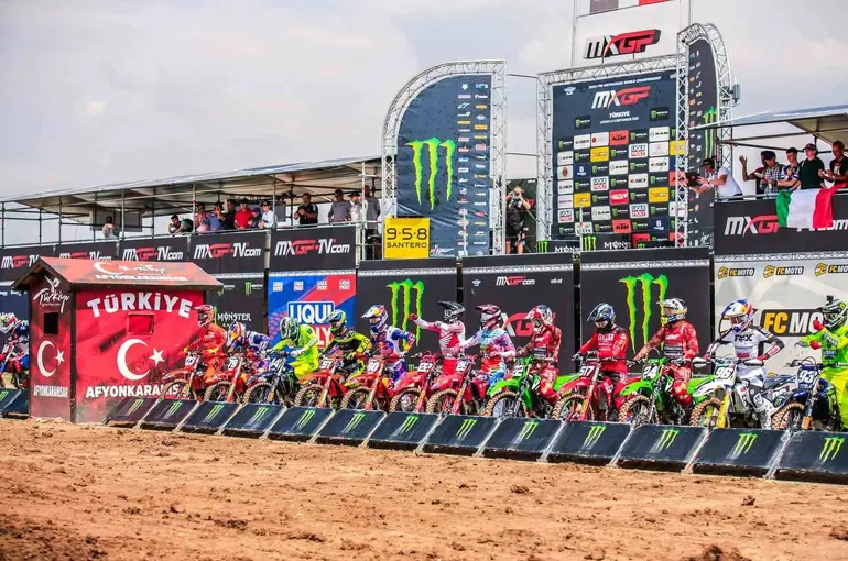Motokrosun yıldızları, 9. kez Afyonkarahisar’da piste çıkıyor
