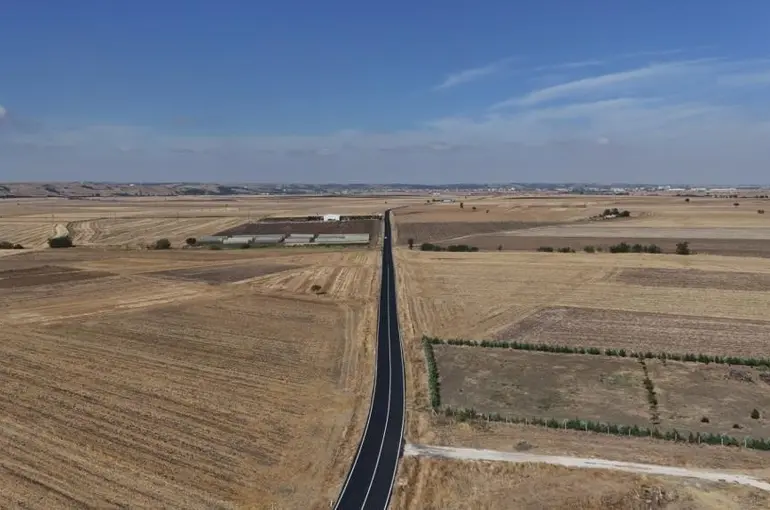 Muratlı’da 10 kilometrelik yol yenilendi
