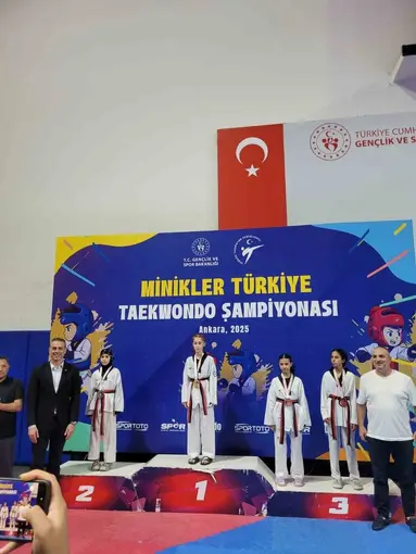 Narin Ülkü Aslanhan Türkiye 2.si
