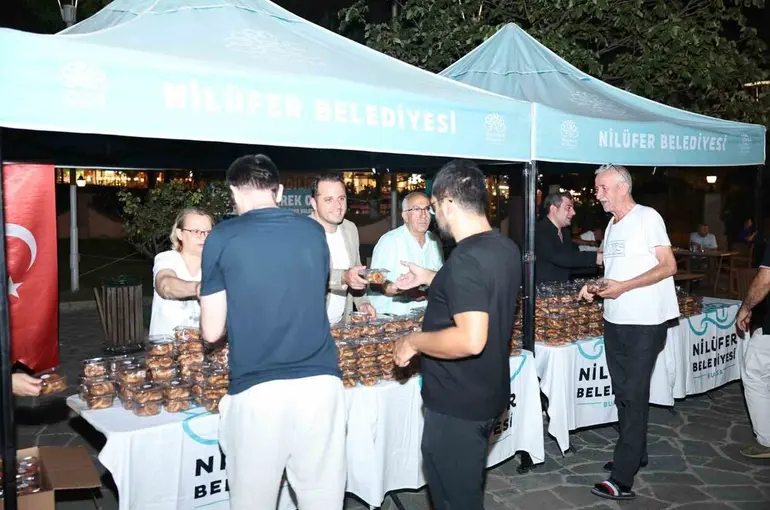 Nilüfer’de kandil geleneği mahallelerde yaşatıldı
