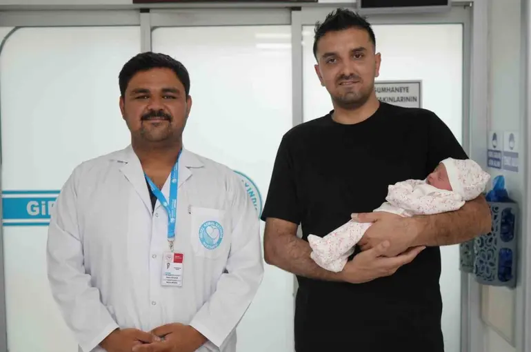 Normal doğum için 503 kilometre katetti
