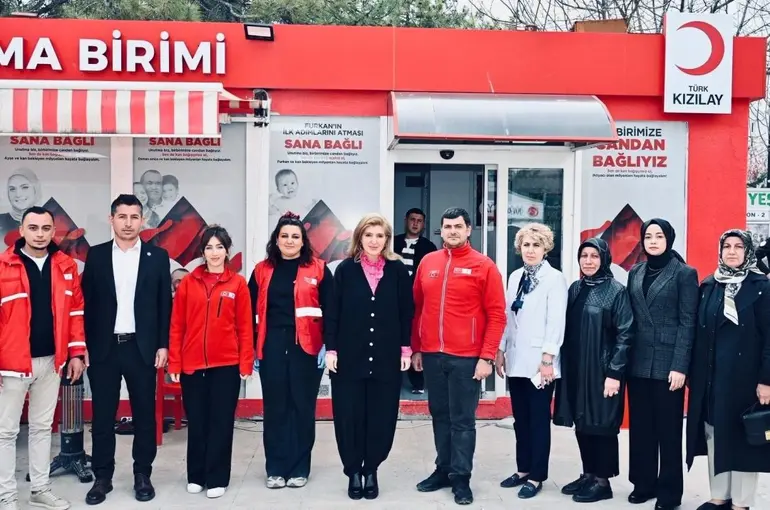 Ölmeztoprak’tan sahada yoğun temaslar
