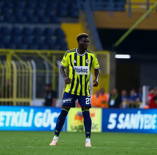 Oppong, Fenerbahçe’de ilk maçına çıktı
