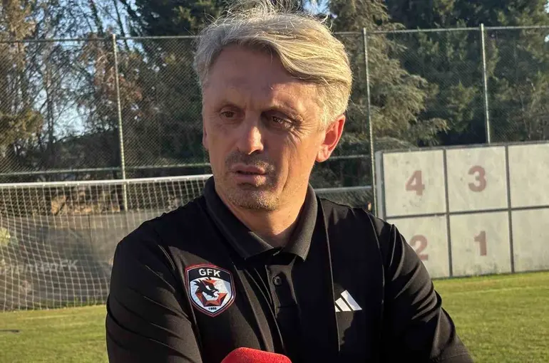 Orhan Ak: "Kocaelispor maçından puan ya da puanlar alıp milli araya moralli girmek istiyoruz"
