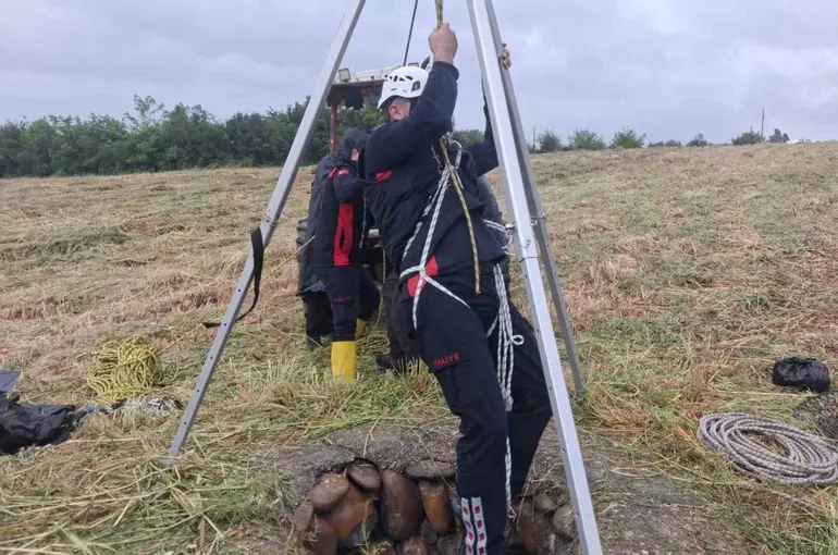 Osmaniye’de içme suyu kuyusuna düşen tilki kurtarıldı

