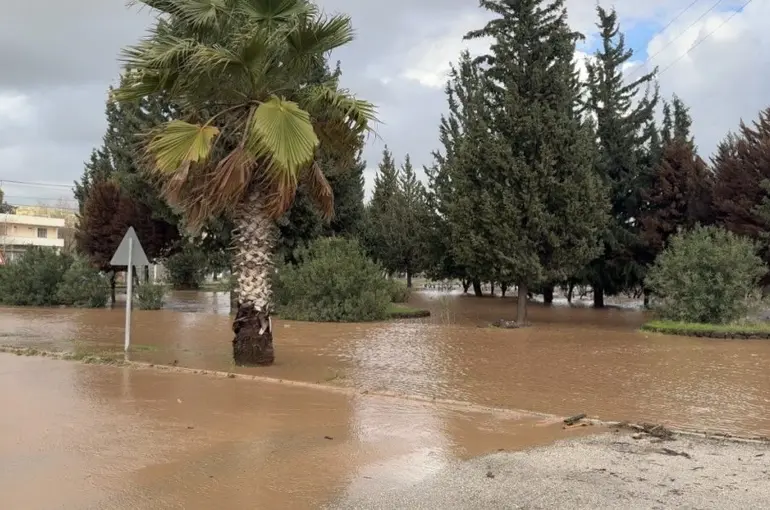 Osmaniye’de sağanak hayatı olumsuz etkiledi
