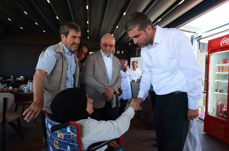 Özel bireyler "Elazığ Gastro 2026" programında bir araya geldi
