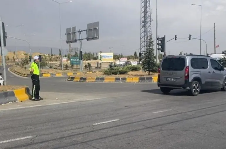 Patnos’ta trafik denetimleri hız kesmiyor
