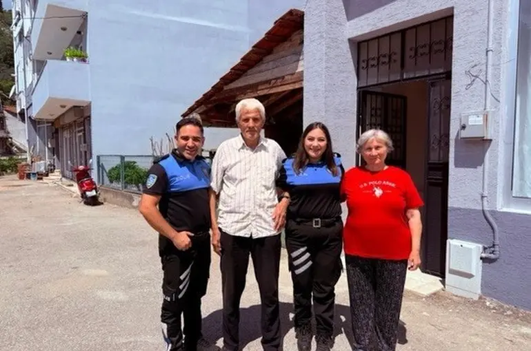Polisten gazilere vefa ziyareti
