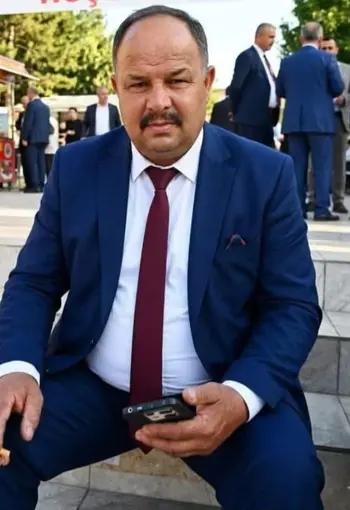 Polisten kaçarken bir çocuğu rehin alan cinayet zanlısı yakalandı
