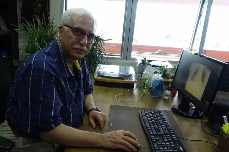 Prof. Dr. Tevfik Özlü: "Okullar ’enfeksiyon fidesi’ olabilir"

