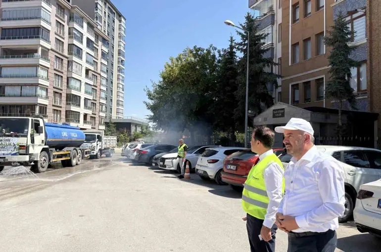Pursaklar’da ’Mahallede Temizlik Var’ seferberliği başlatıldı
