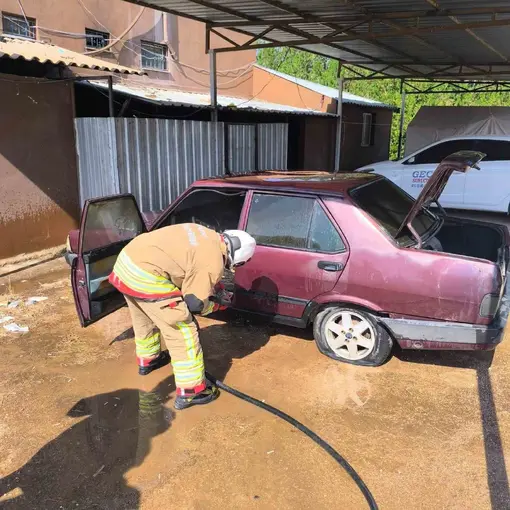 Reyhanlı’da TOFAŞ’tan alevler yükseldi
