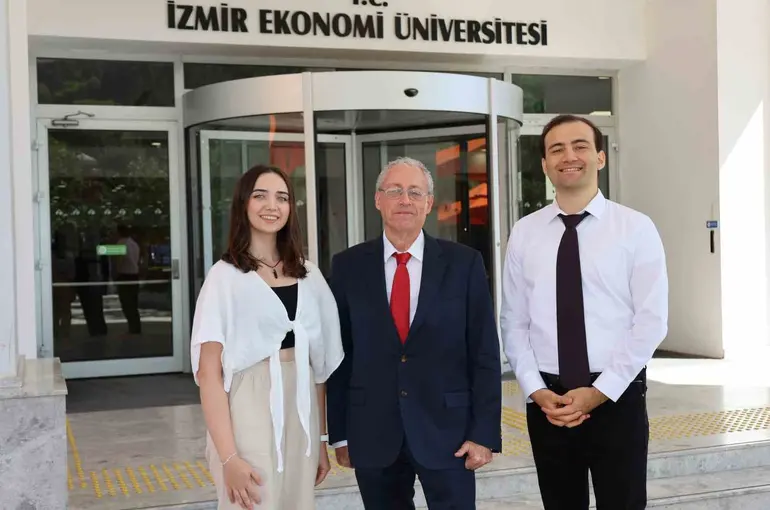 Rotaları ‘uzay’
