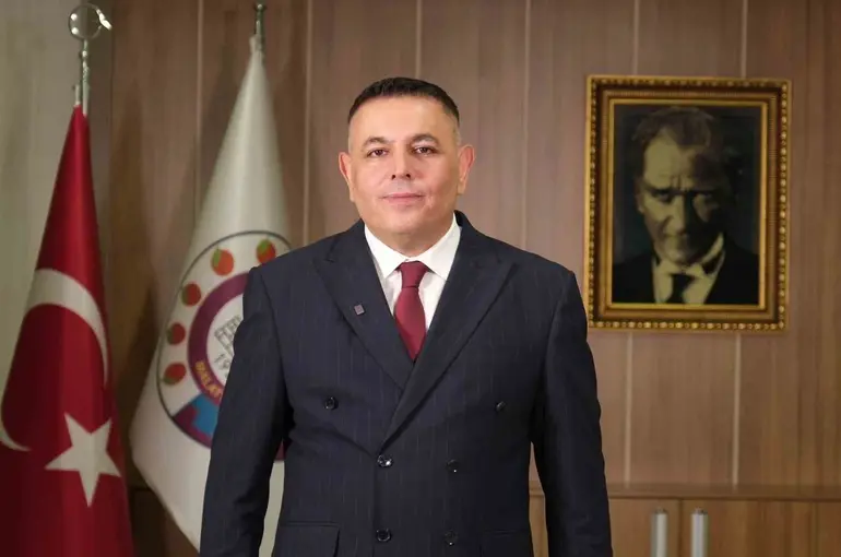 Sadıkoğlu’ndan iki yeni proje daha

