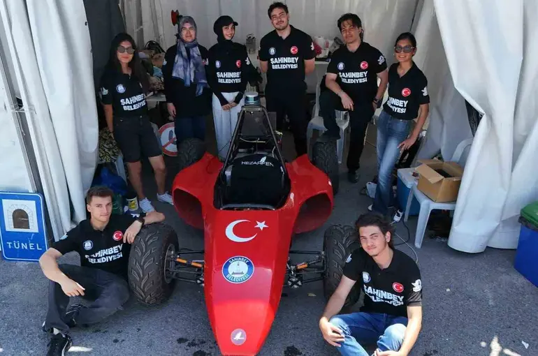 Şahinbey’den TEKNOFEST’te bir Türkiye derecesi daha
