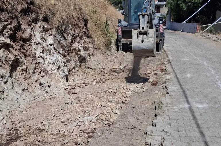 Şahinciler Mahallesi’nde yol genişletme çalışmaları başladı
