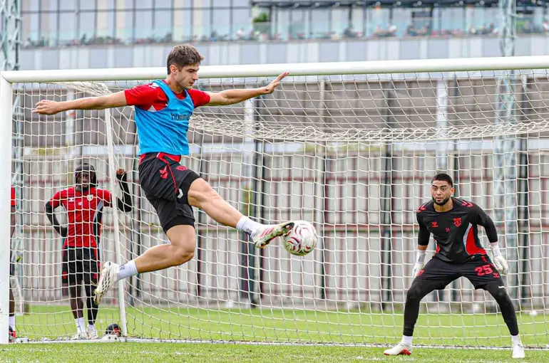 Samsunspor, Erzurumspor FK deplasmanına 3 puan parolasıyla gitti
