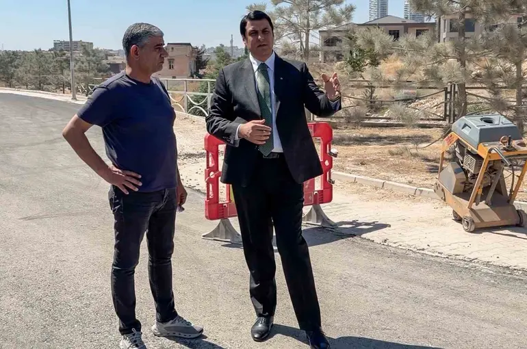 Şehitkamil’de yollar kışa hazırlanıyor
