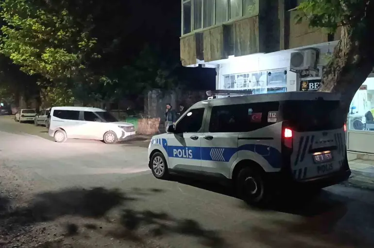 Selam söyleyip vurduktan sonra 75 bin lirasını gasp ettiler

