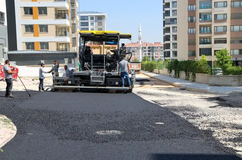 Selçuklu'da yollar yenileniyor ulaşım daha konforlu hale geliyor