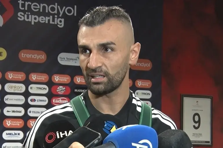 Serdar Dursun: "Fenerbahçe kadrosunda bir yetersizlik var"
