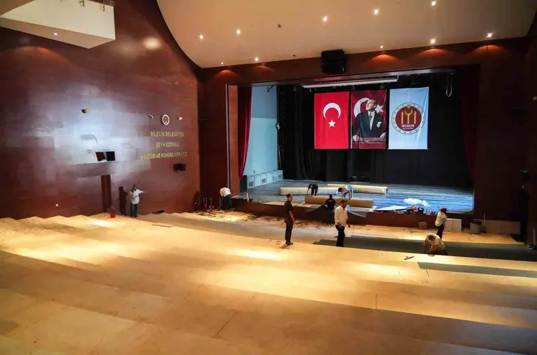 Şeyh Edebali Kültür ve Kongre Merkezi yeniliyor
