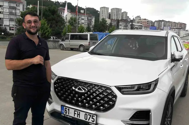 Sıfır aldığı Chery marka otomobil, Rizeli sürücüyü canından bezdirdi
