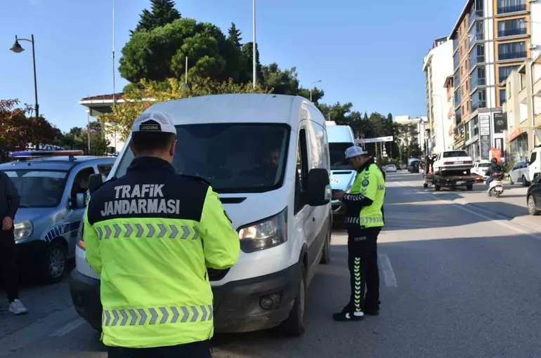 Sinop’ta dolmuş denetimi: 7 araca idari işlem

