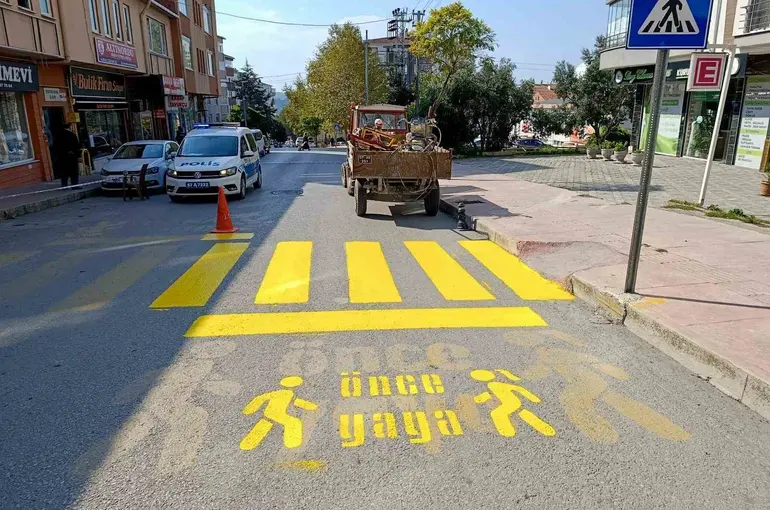 Sinop’ta yaya geçitleri yenileniyor
